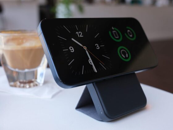 I Take This Portable Charger Everywhere I Travel, and You Can, Too, Thanks to This Last-Minute Labor Day Deal
