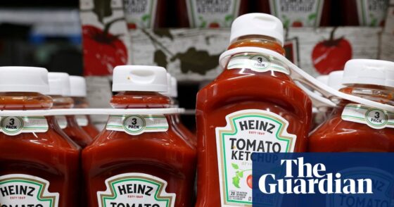 Kraft Heinz to split a decade after merger in bid to revive growth | Food & drink industry