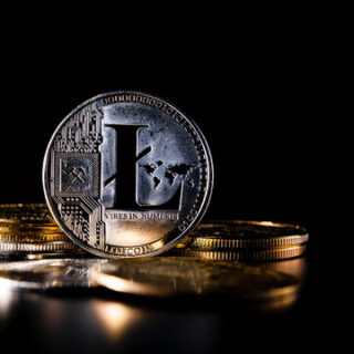 Litecoin Clings To Ascending Trendline As Bulls Eye 5 Breakout