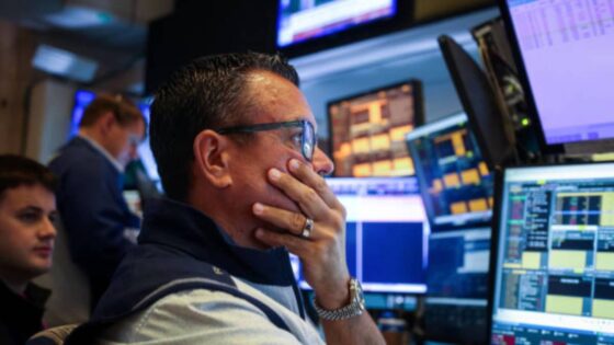 Market jitters send stocks lower ahead of jobs data