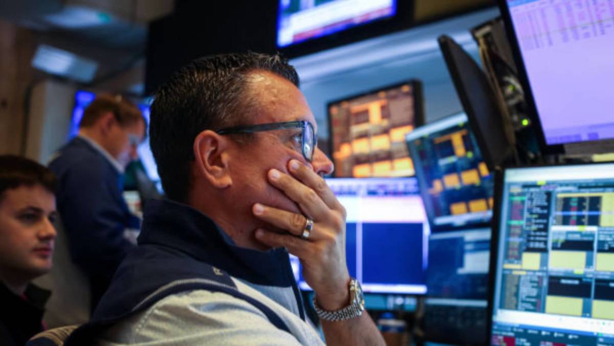 Market jitters send stocks lower ahead of jobs data