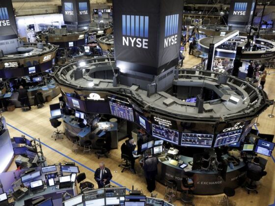 S&P 500 futures hit record high before key jobs data; Broadcom rises