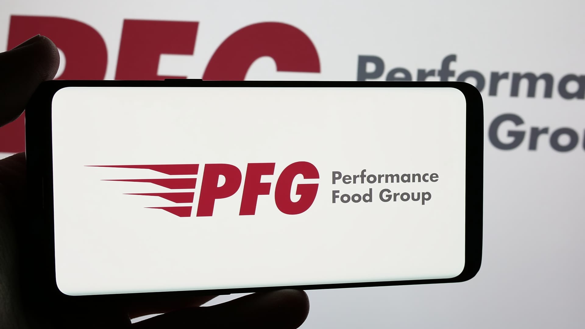 Sachem Head is pushing for a Performance Food merger. Here's why a deal makes sense