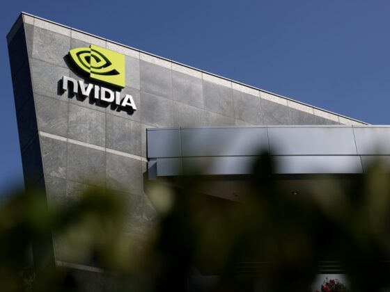 Top Wall Street analysts favor these 3 stocks for robust growth