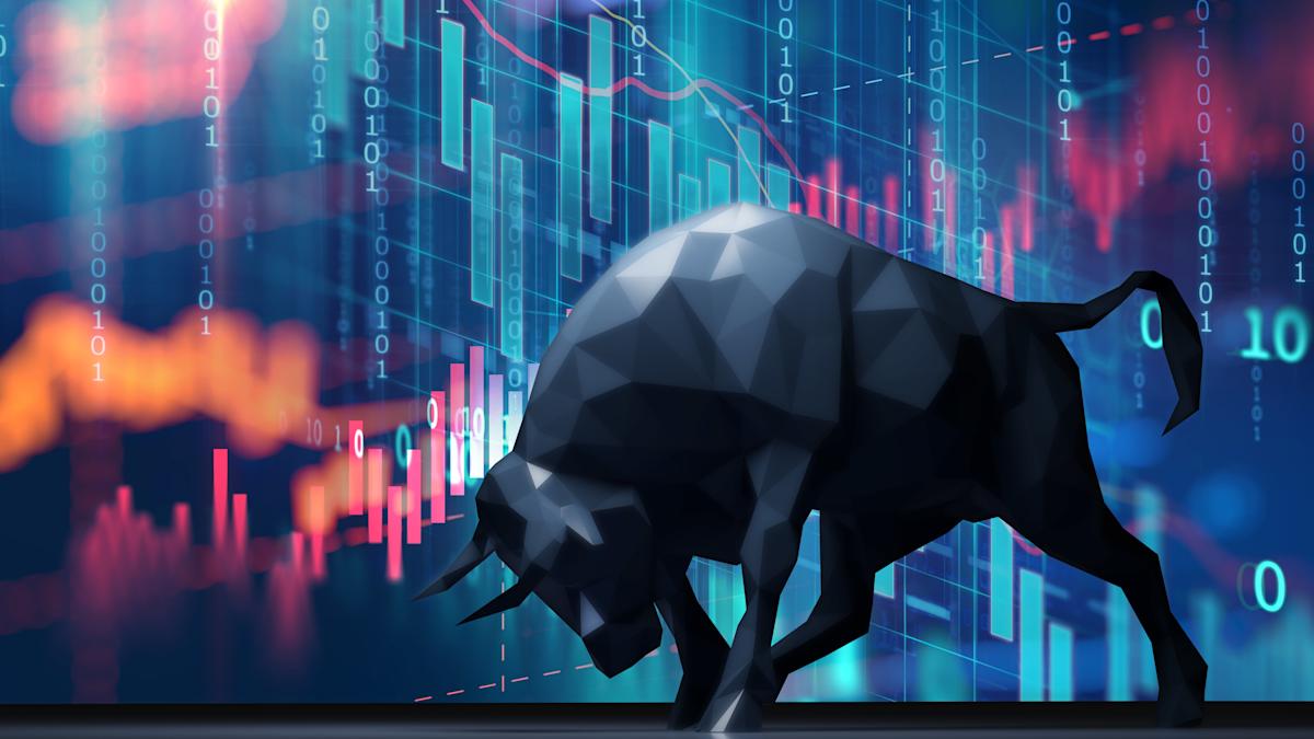 US stock rally pulls back, but Wall Street is still bullish