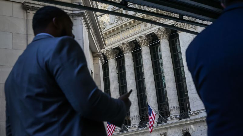 Why the Dow is up 300 points in the middle of a government shutdown