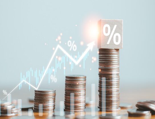 Economic Outlook 2026-2027 in Advanced Countries: Solidity test