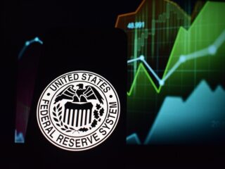 Four Central Banks on “Active Hold”